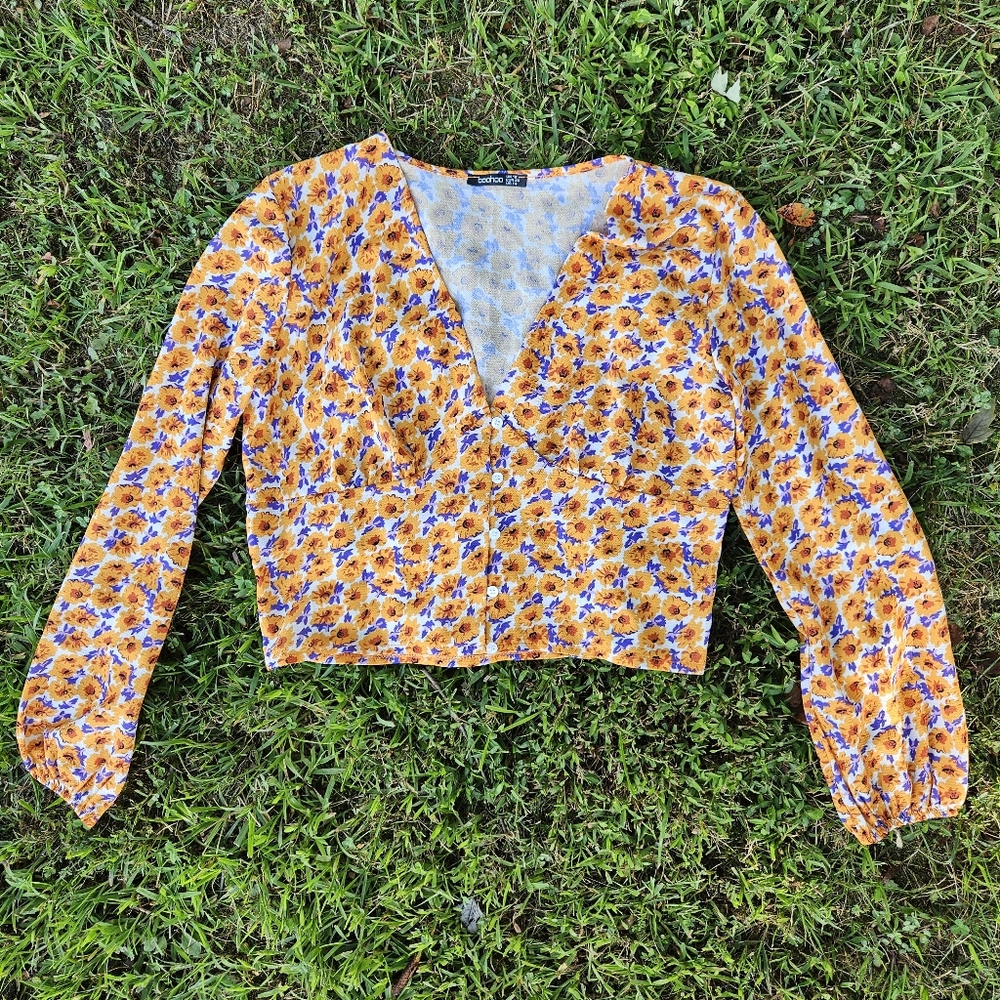 NWOT Long Sleeve Crop Top Size 14